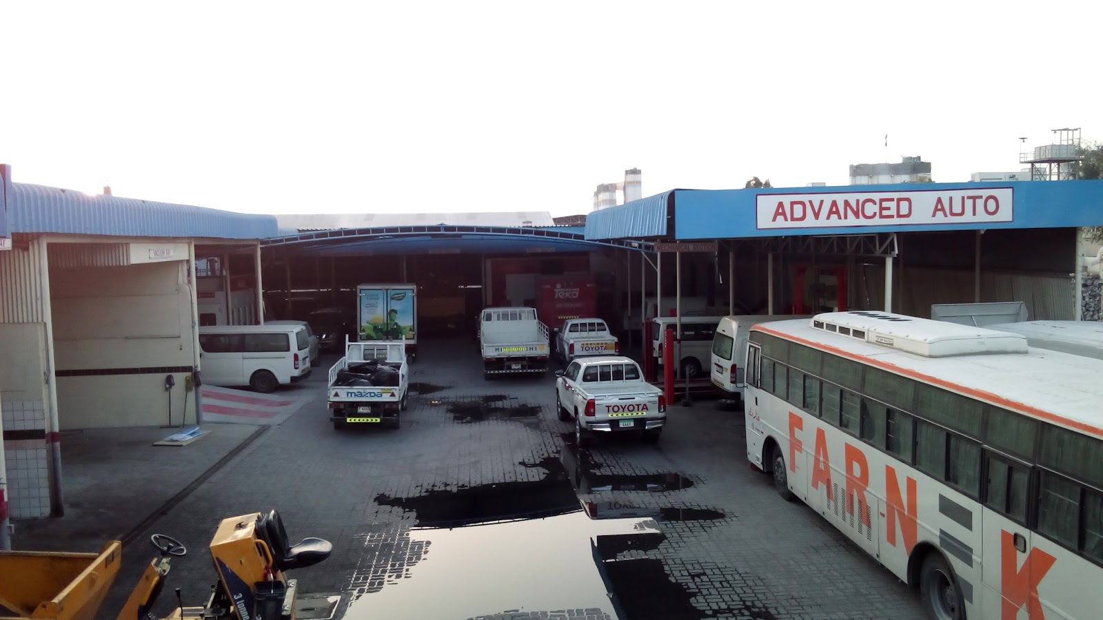 Advanced Auto Repairing Workshop photo