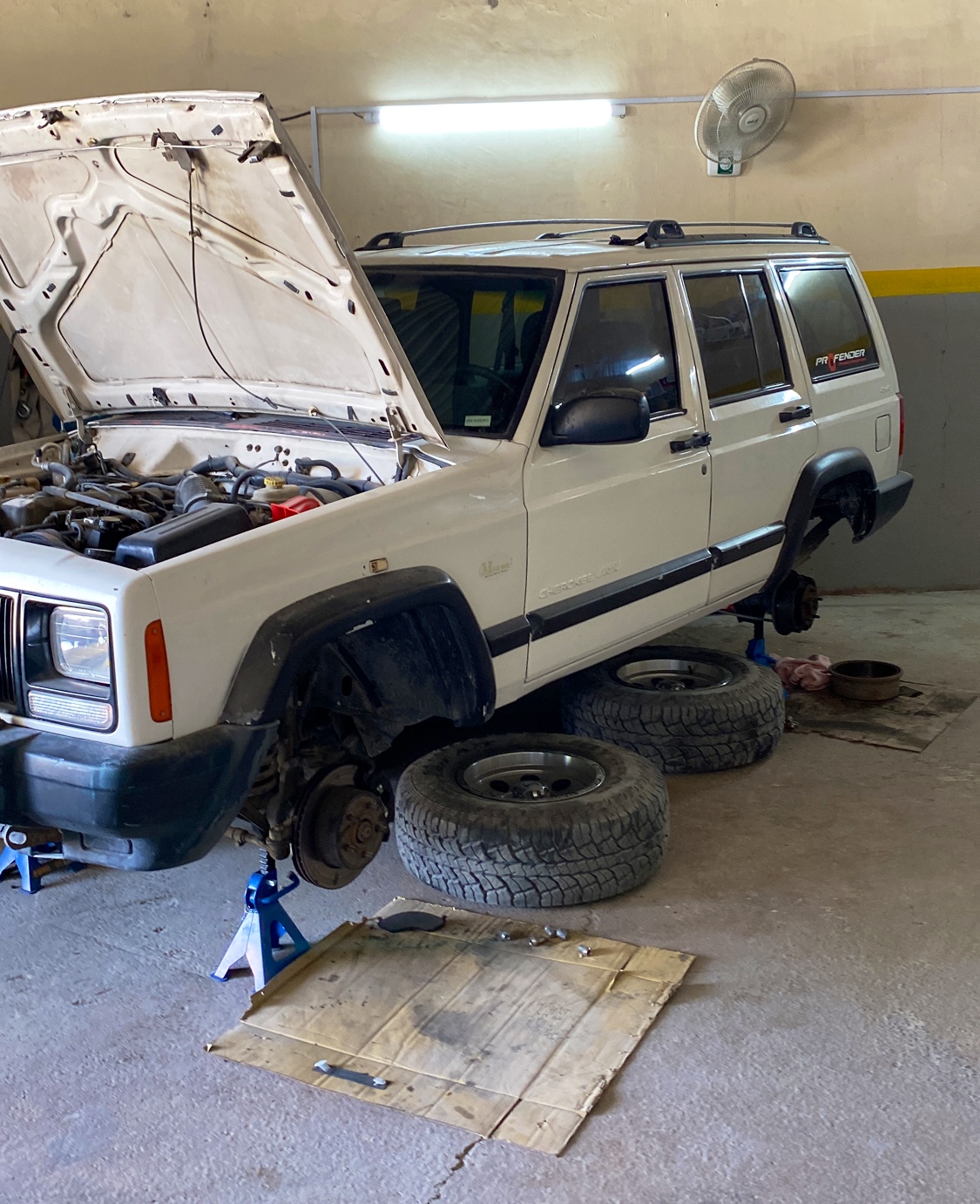 Ajman alridaa garage photo