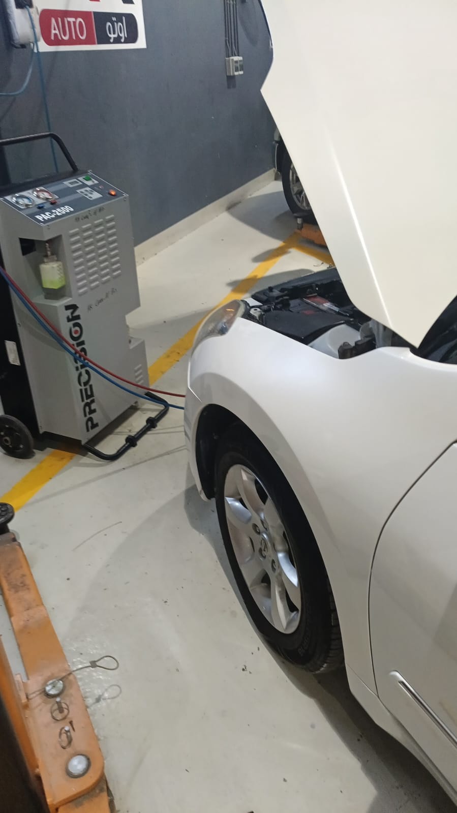مركز اي كي لخدمة جميع أنواع السيارات AK AUTO MULTIBRAND CAR SERVICE CENTER photo