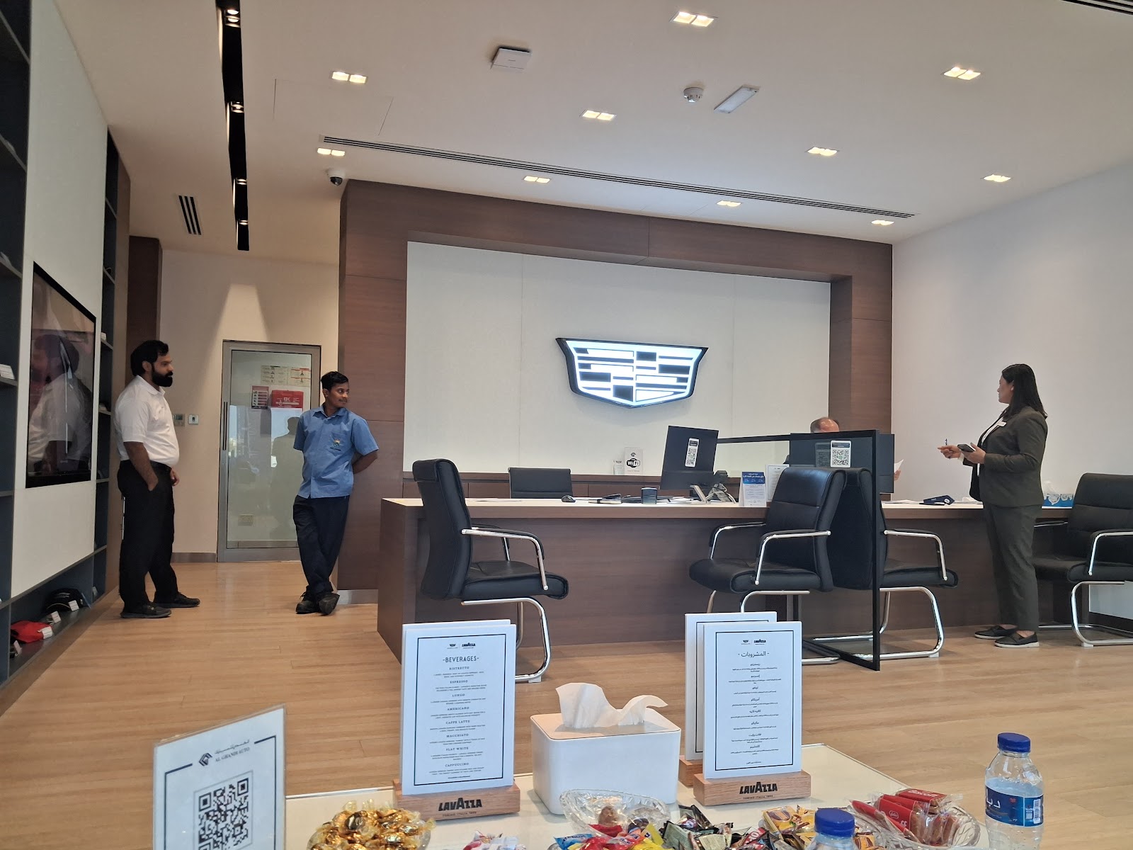 Al Ghandi Auto Service Ras Al Khor - الكندي للسيارات مركز الصيانة رأس الخور photo