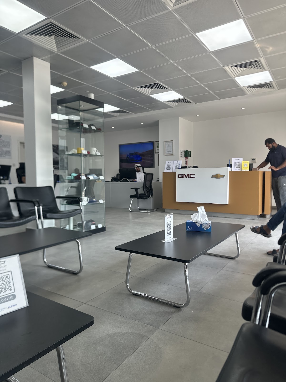 Al Ghandi Auto Service Sharjah - الكندي للسيارات مركز الصيانة الشارقة photo