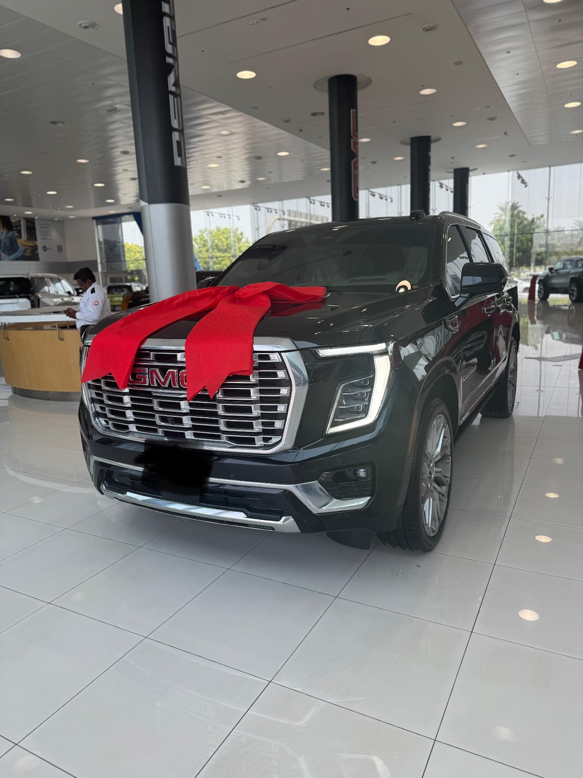 Al Ghandi Auto Showroom Deira - معرض الكندي للسيارات ديرة photo