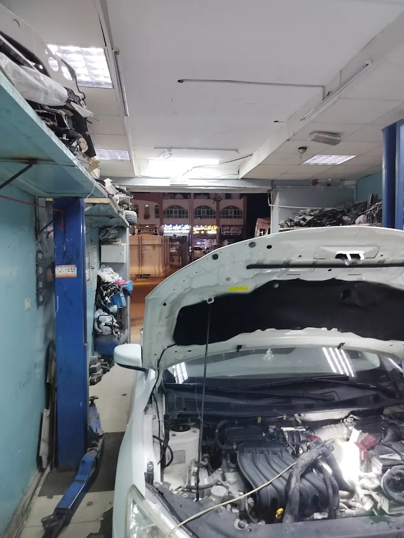 AL HAJIS AUTO REPAIR GARAGE - الهاجس لتصليح السيارات العين photo
