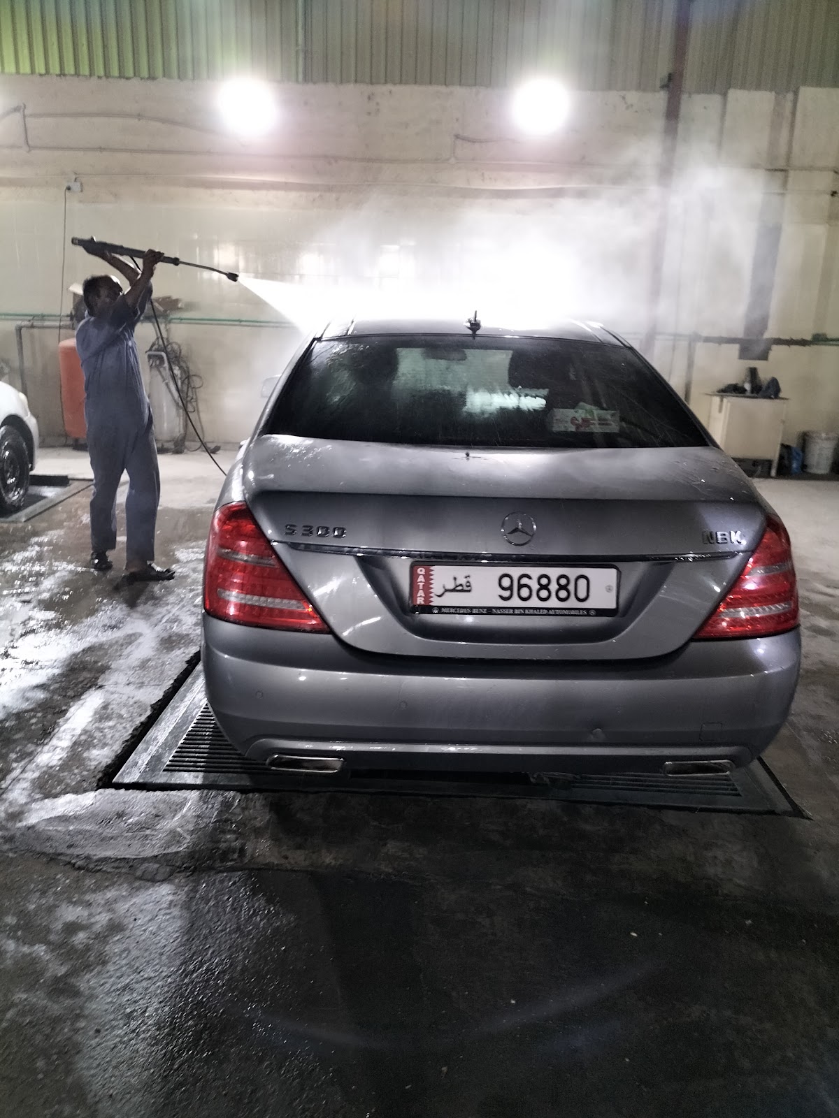 al youla garage photo