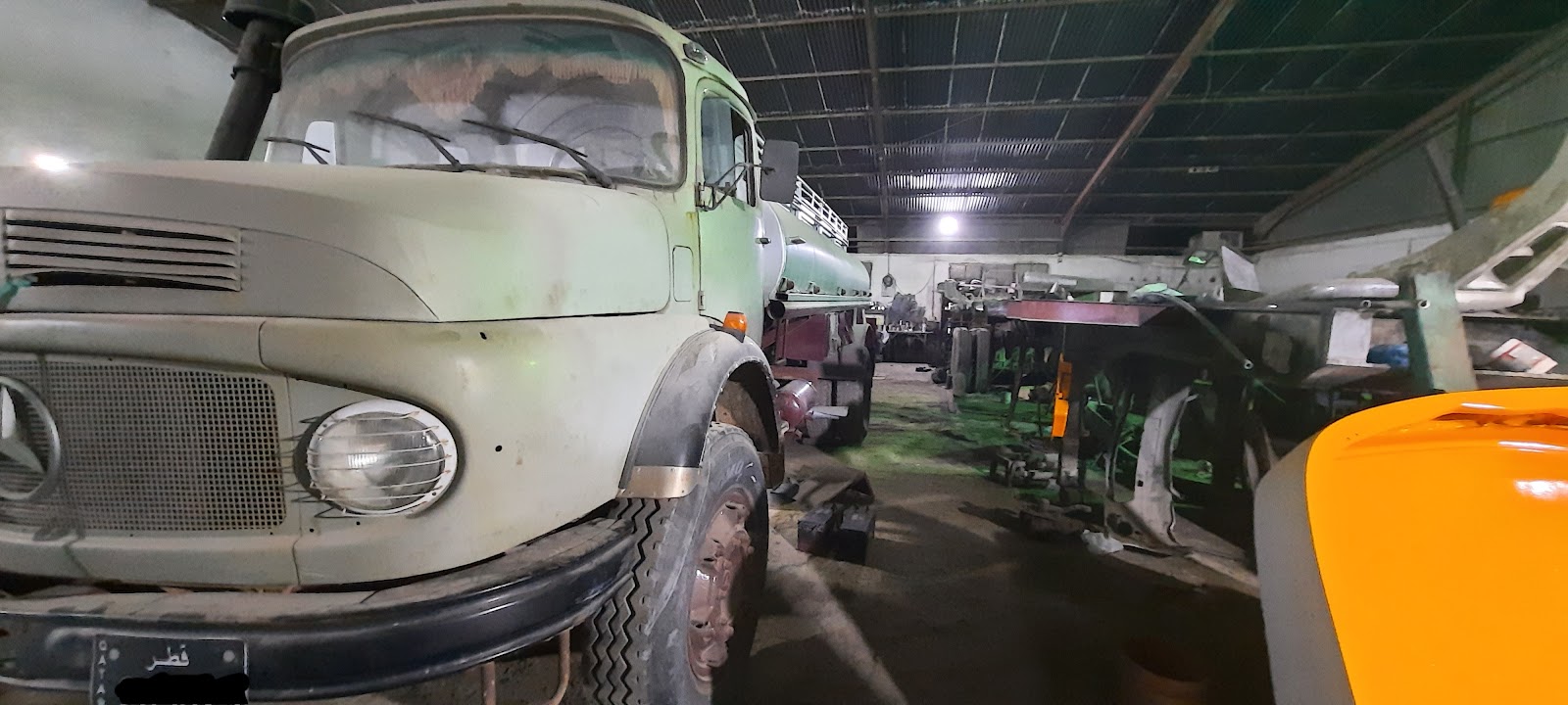 al youla garage photo