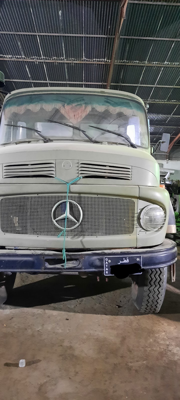 al youla garage photo