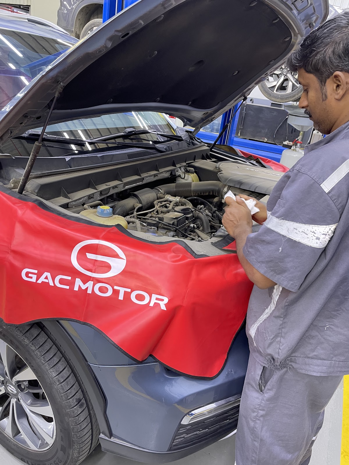 الجميح للسيارات جي أيه سي - مركز الصيانة السريعة | Aljomaih Automotive - GAC Motor Quick Service Center photo