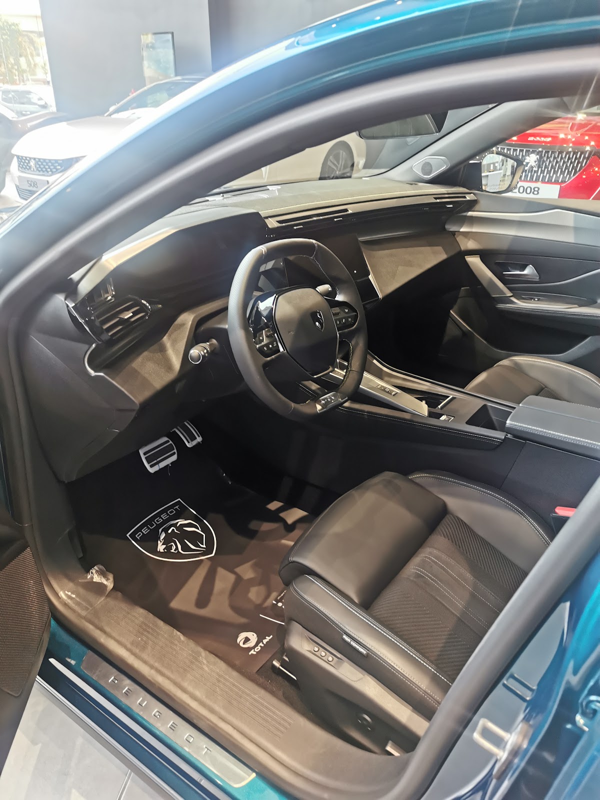 Almajdouie Peugeot | المجدوعي بيجو photo