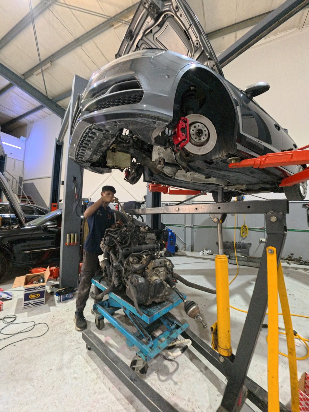 AMA - Al Mufajaah Auto Maint Garage photo