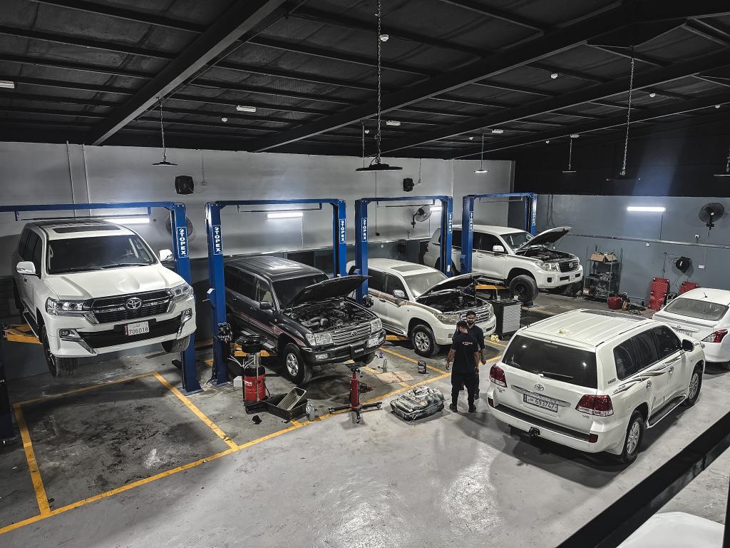 Amigos car care Industrial Area, street 15 photo
