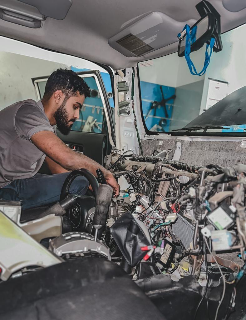 Amigos car care Industrial Area, street 15 photo