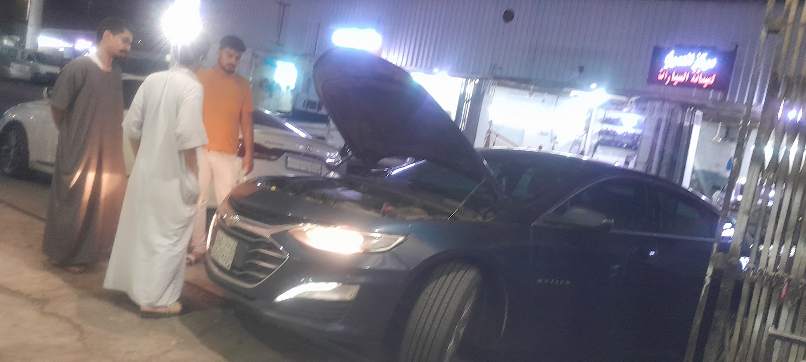 Auto repair shop( Mr.Numan) photo