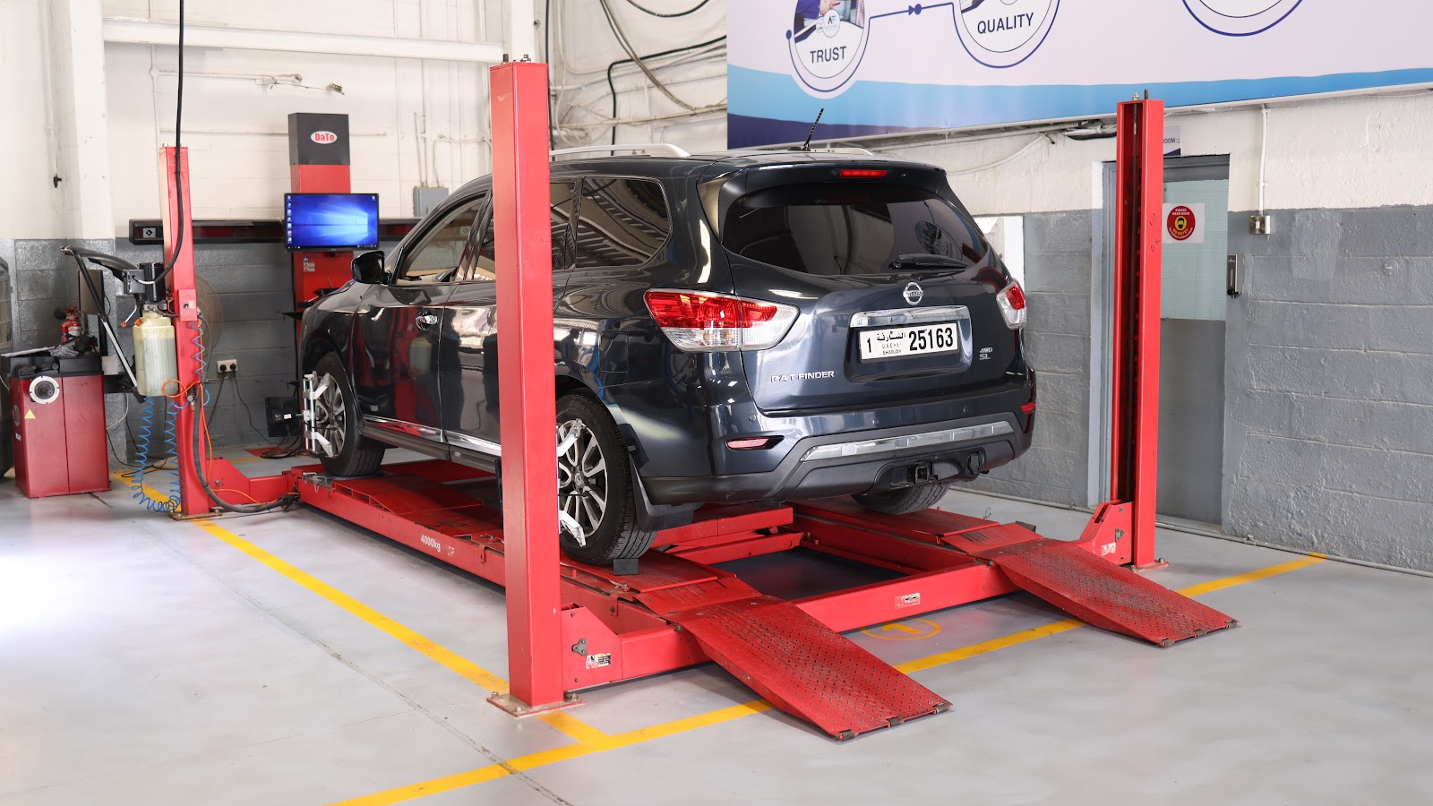 AutoFix Multibrand Car Service Center - Umm Ramool photo