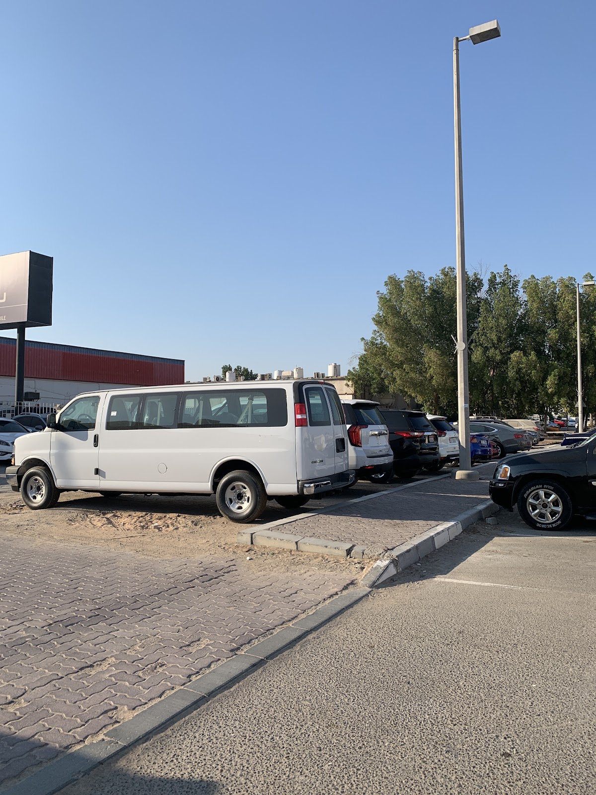 BIN HAMOODAH BODYSHOP photo