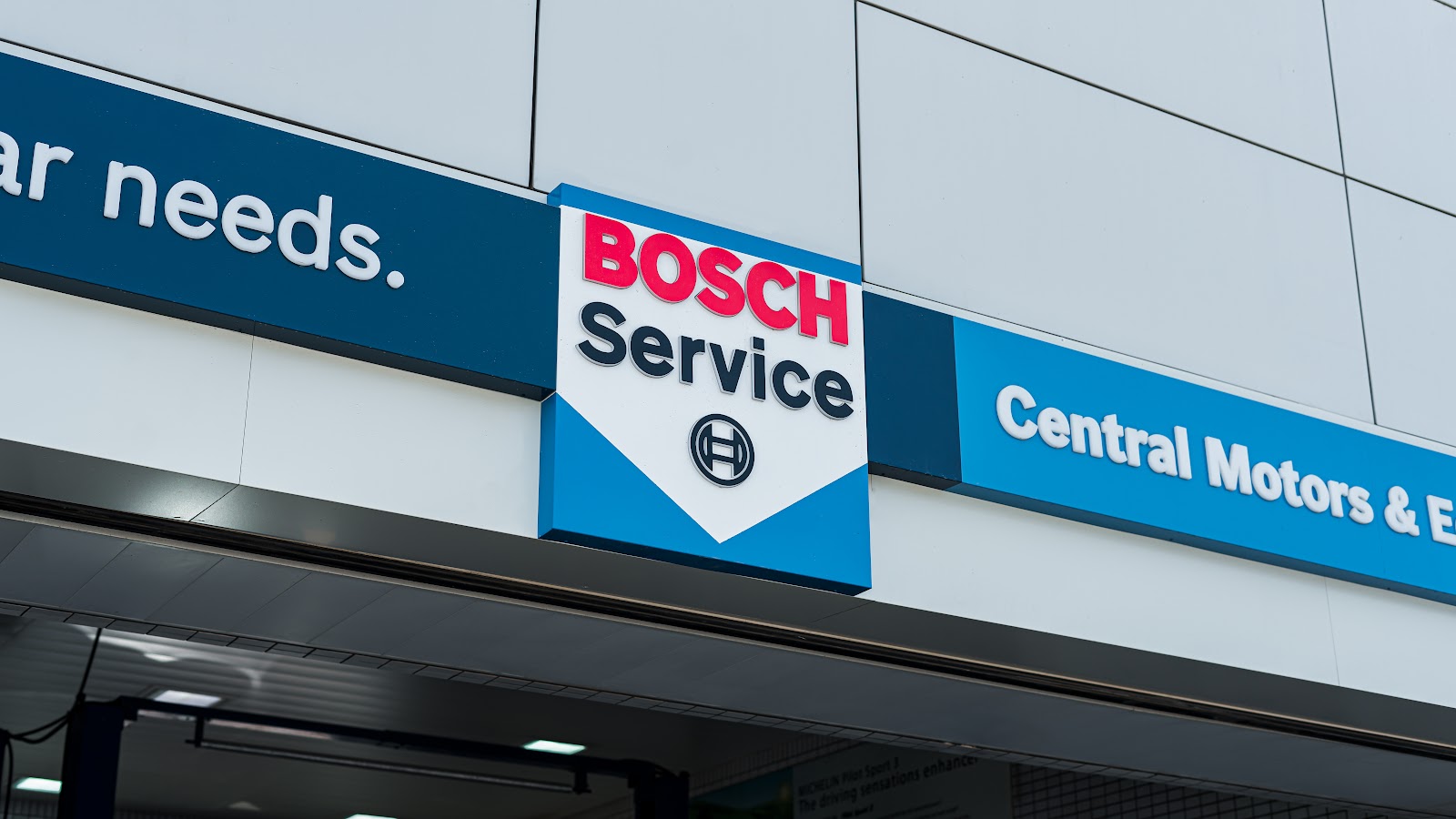 Bosch Car Service - Central Motors - Bateen photo