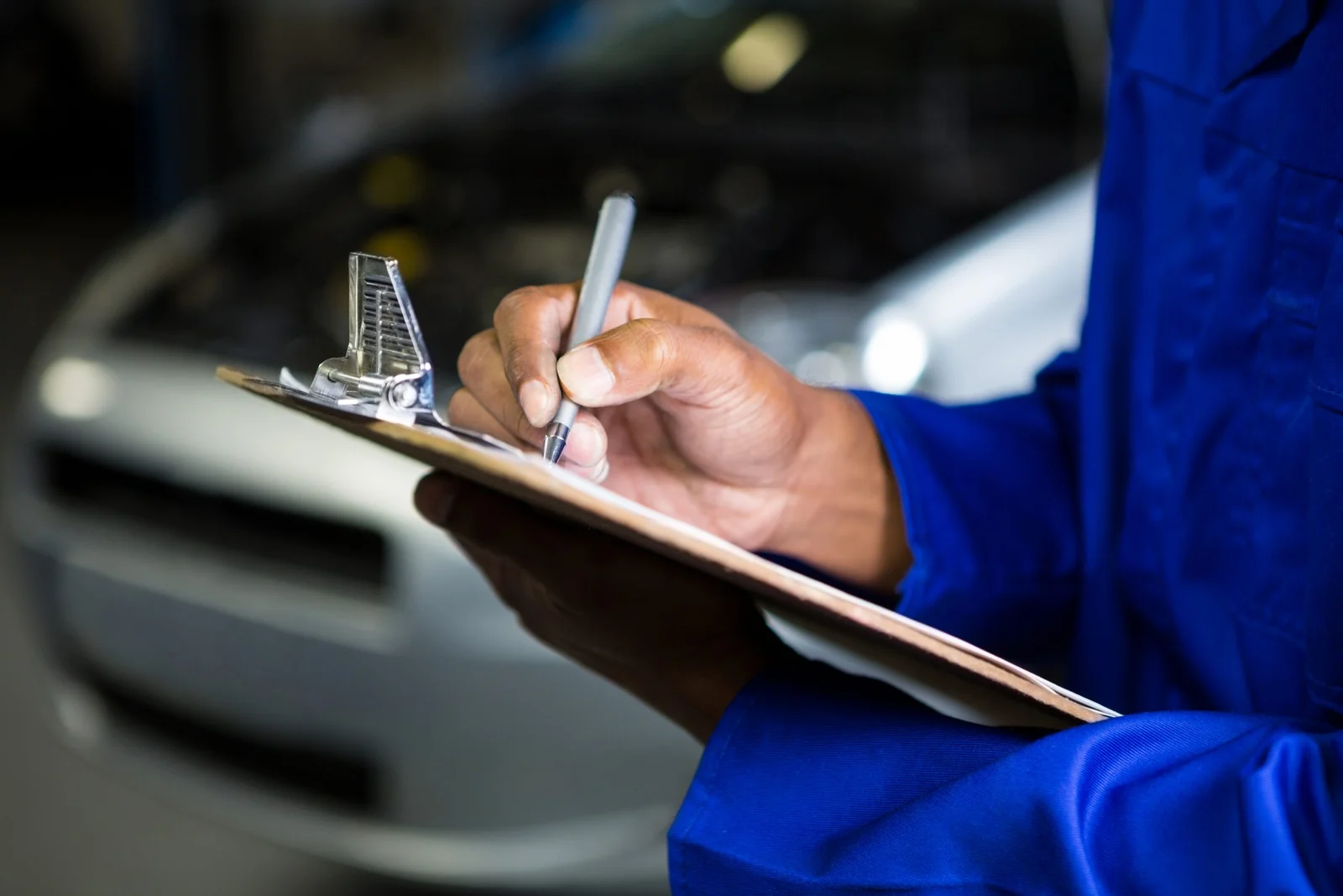 Car repair at your location photo