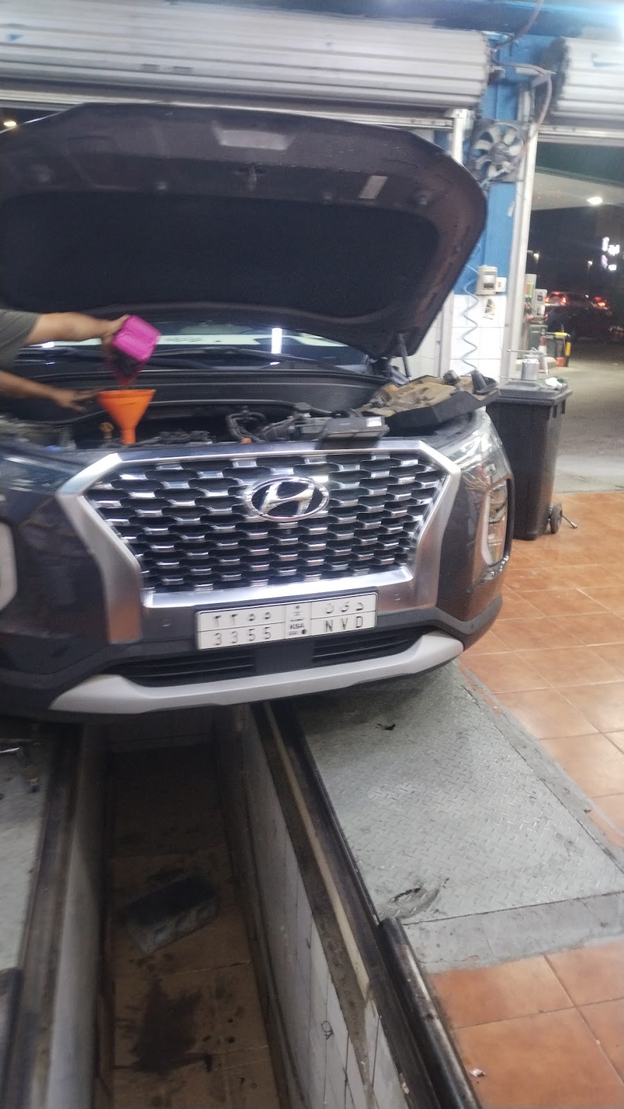 Car repair / mechanic oil change photo
