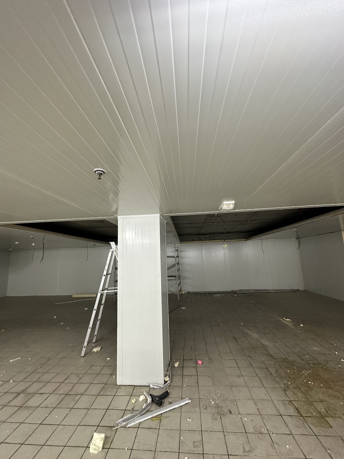 COOL PRO GARAGE photo