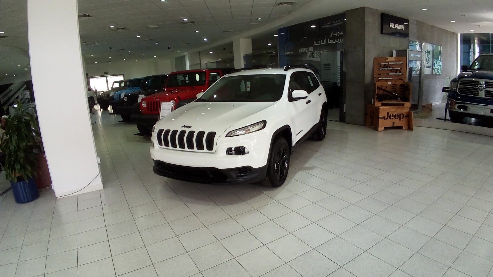 Dodge Sheikh Zayed Road Service Center - Trading Enterprises photo