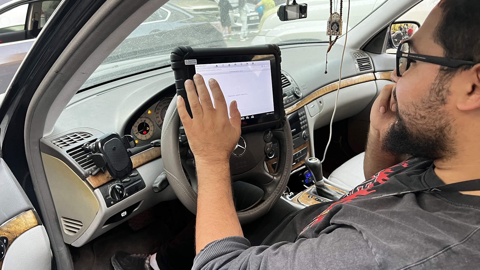 كراج متنقل الشارقة / ورشة متنقلة دبي photo