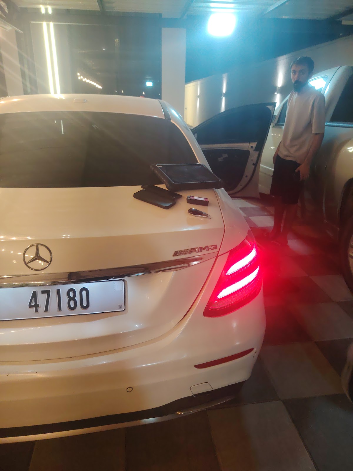 كراج متنقل الشارقة / ورشة متنقلة دبي photo