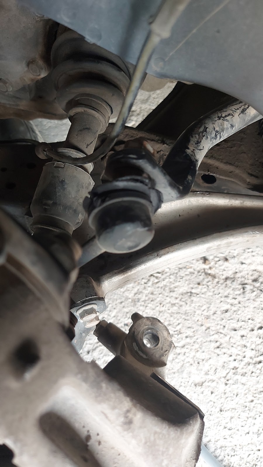 Fahad Auto garage, car repair shop near fujairah, Tabby, card accepted here. garage near me, ورشة تصليح سيارات الفجيرة photo