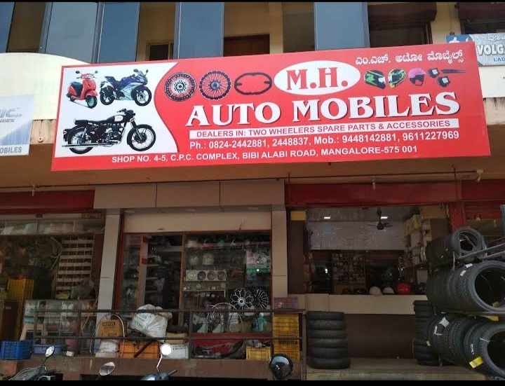 Fast Work Motor Bike Repair photo