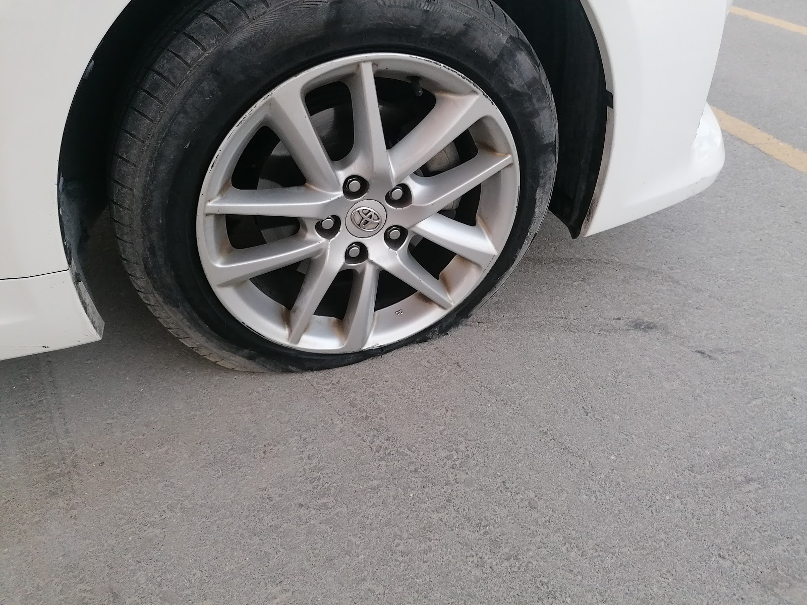 Fasttrack Emarat - Battery Mobile Service photo