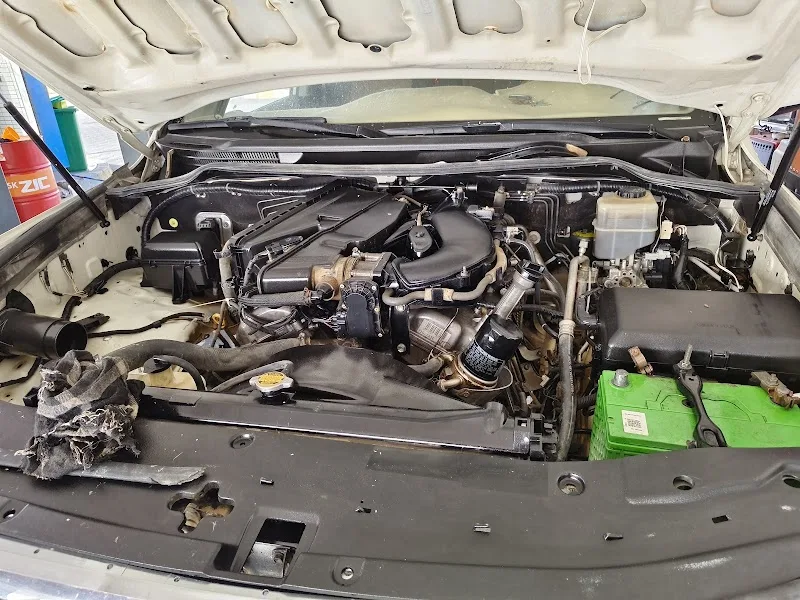 FIXMATE AUTO SERVICE CENTER BATEEN BRANCH - ADNOC 753 مركز فكس ميت لخدمات السيارات photo