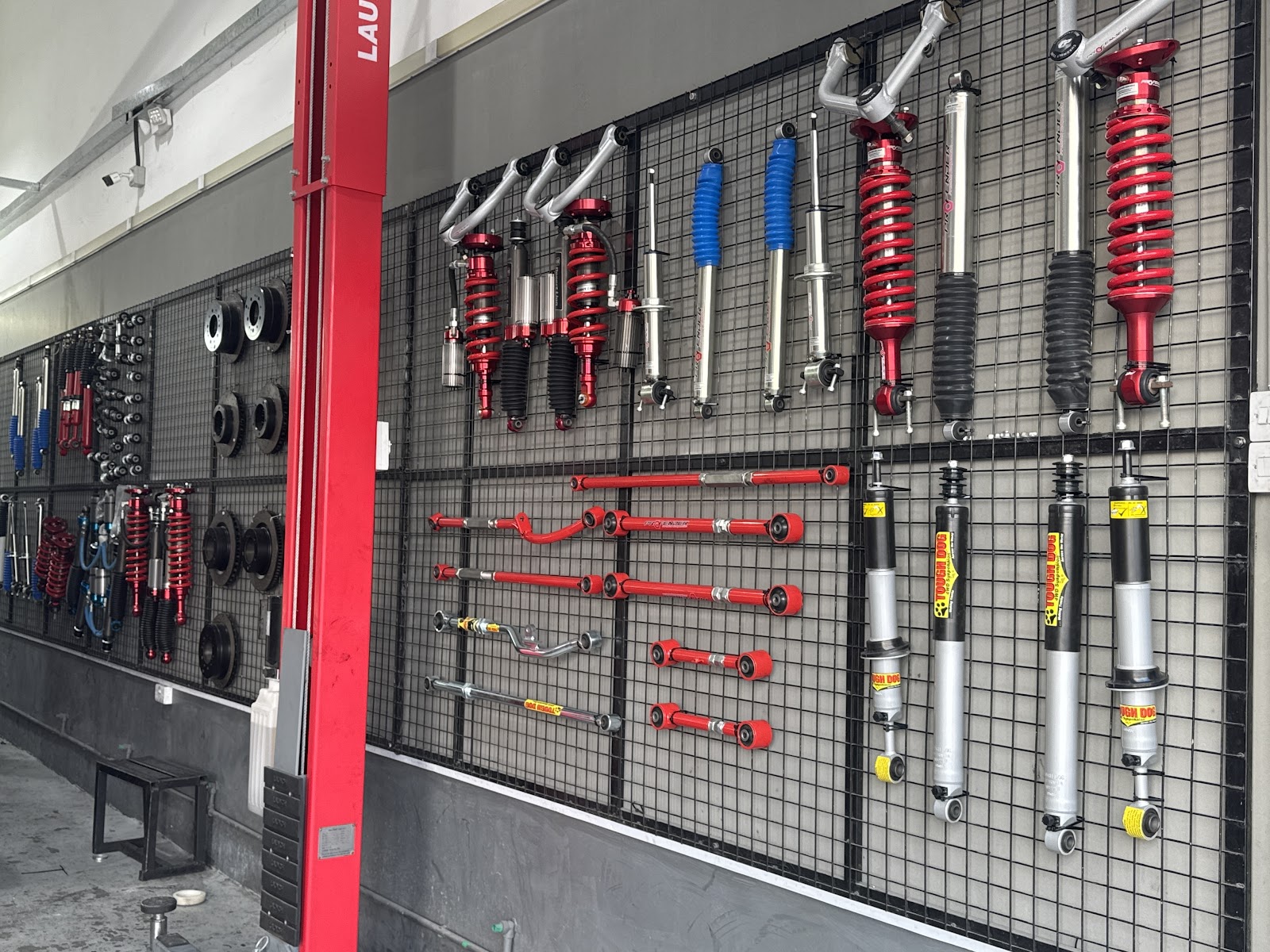 Formula Sus GARAGE SALWA ROAD فورمولا كراج طريق سلوي photo