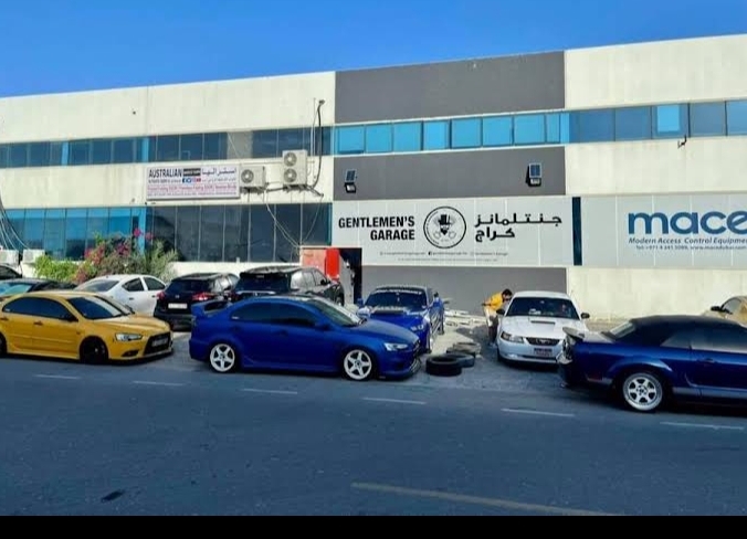 Gentlemen's Garage Auto Services - Car Service | Car Garage | Car Repair in Dubai photo