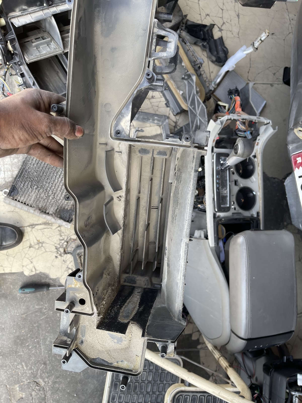 Gulf Masters Auto Repair الخبراء لإصلاح السيارات photo