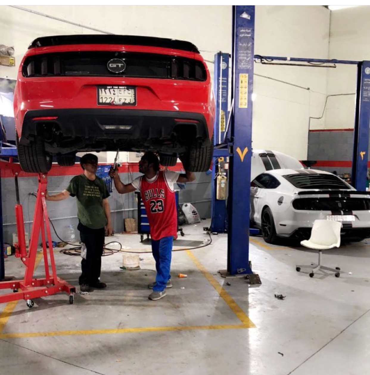 HPS Garage for Car Servicess photo