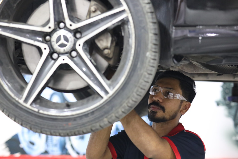 Indian Star Automobile Repair Workshop Mussaffah photo