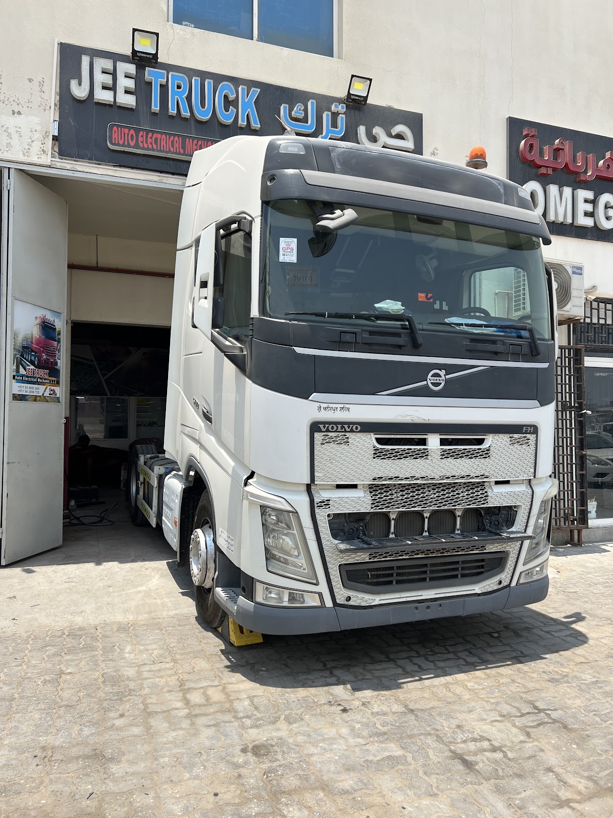 JEE TRUCK AUTO ELECTRICAL&MECHANIC in Abu Dhabi photo