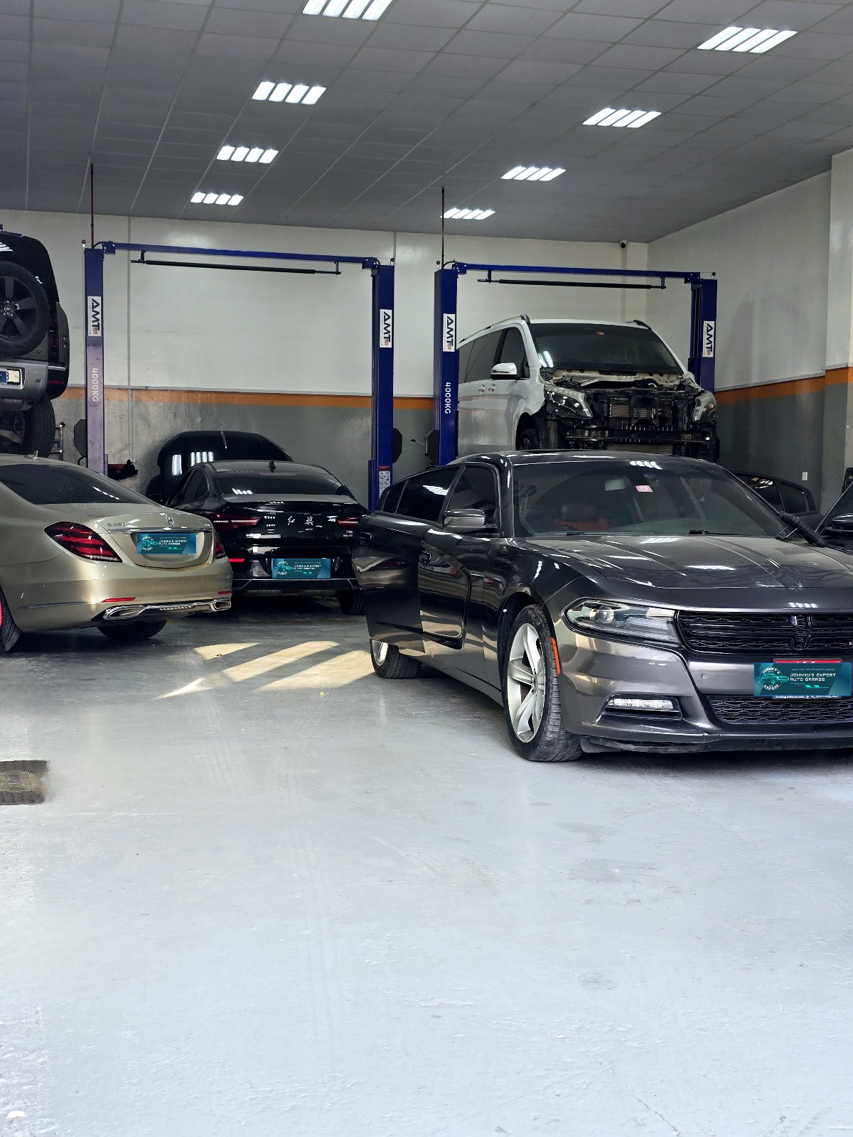 Johnny's Expert Auto Garage photo