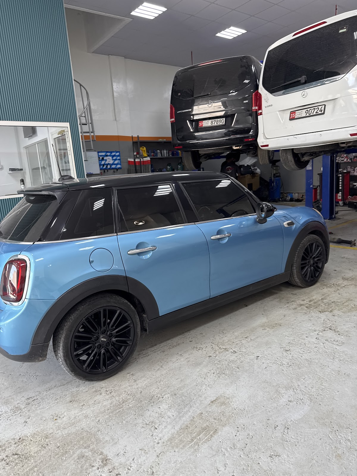 Johnny's Expert Auto Garage photo