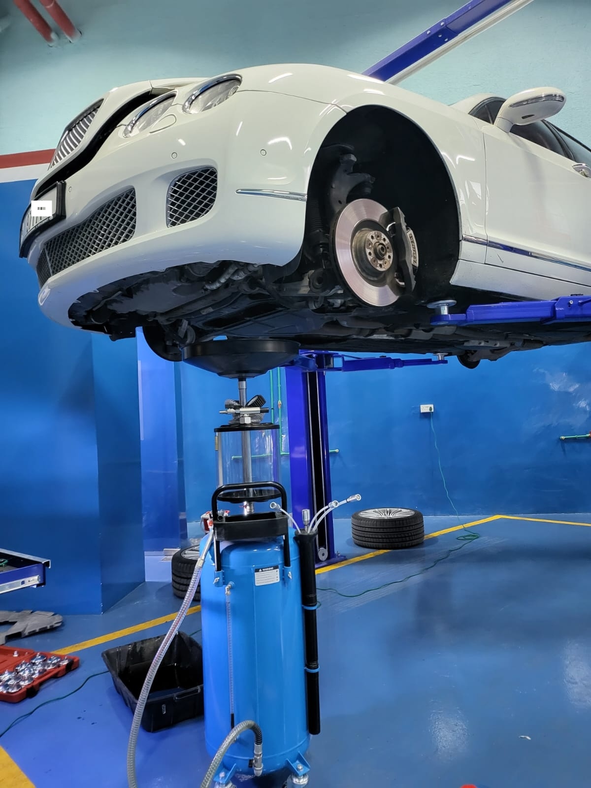 Kinetic auto service center photo