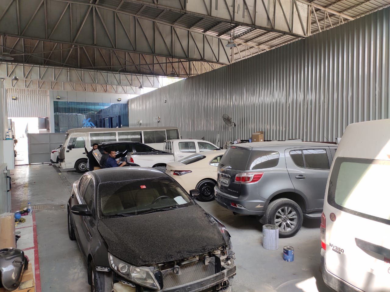 KM Garage Abu dhabi photo