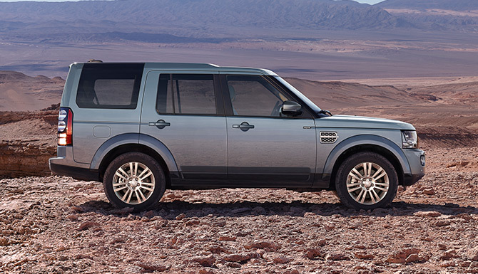 Land Rover Authorised Repairer Alfardan Premier Motors photo