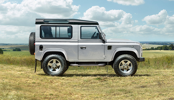 Land Rover Authorised Repairer Alfardan Premier Motors photo