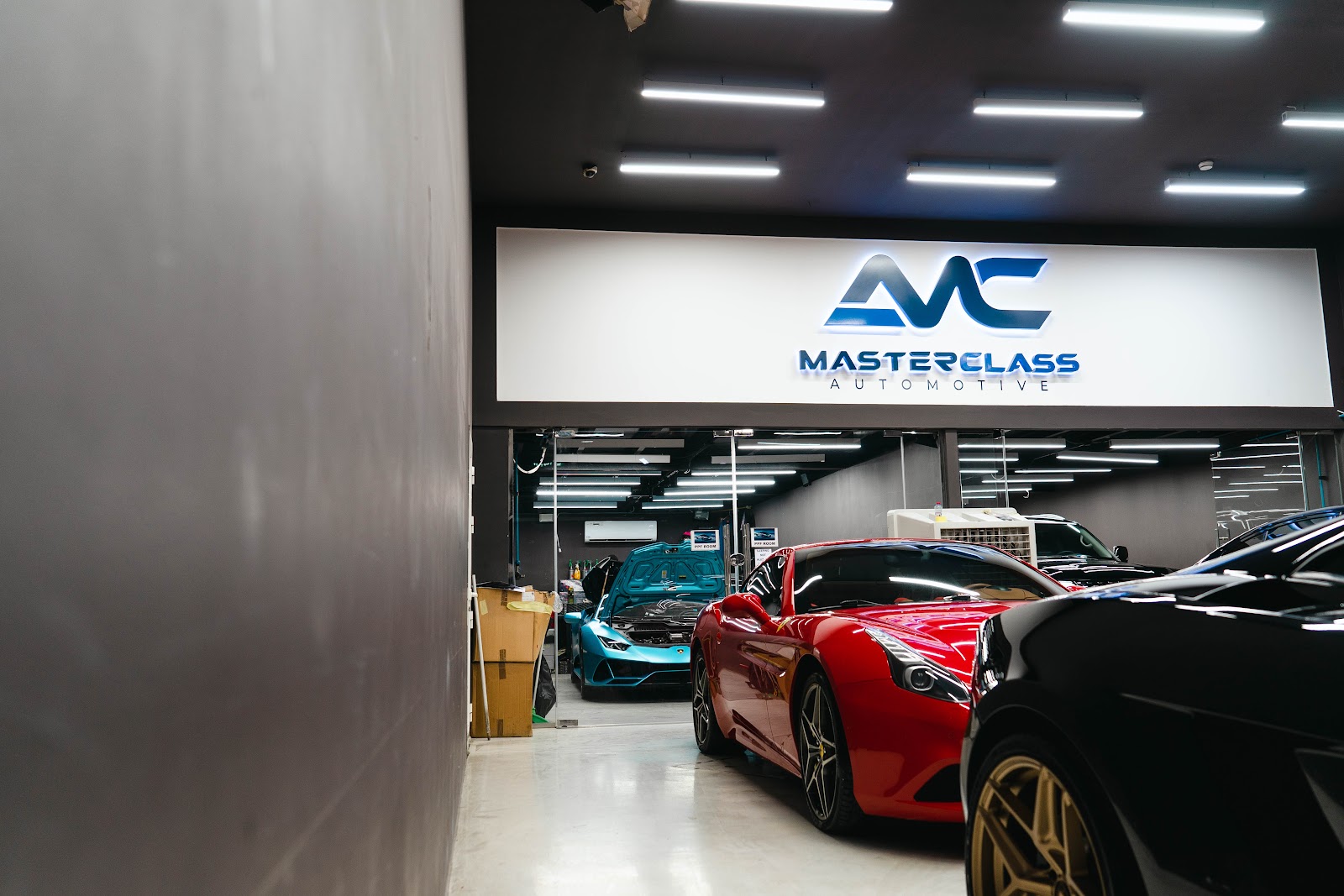 Master Class Auto Service Center | Al Quoz Dubai photo