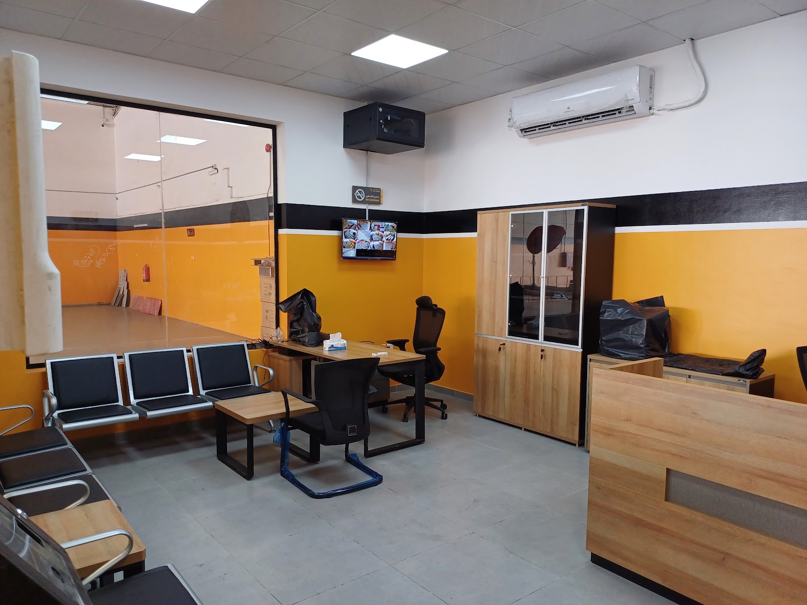 Michelin Truck Service center-Tahawer for Maintenance photo