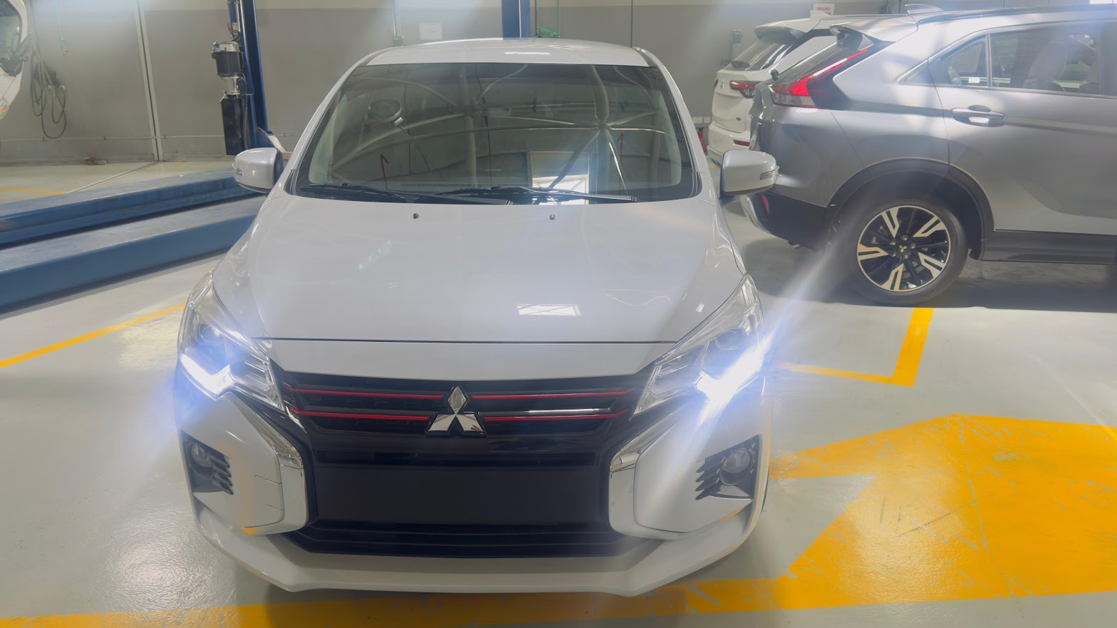 Mitsubishi Motors Showroom, Service Centre & Parts - Al Ain - Al Habtoor Motors Royal Car photo
