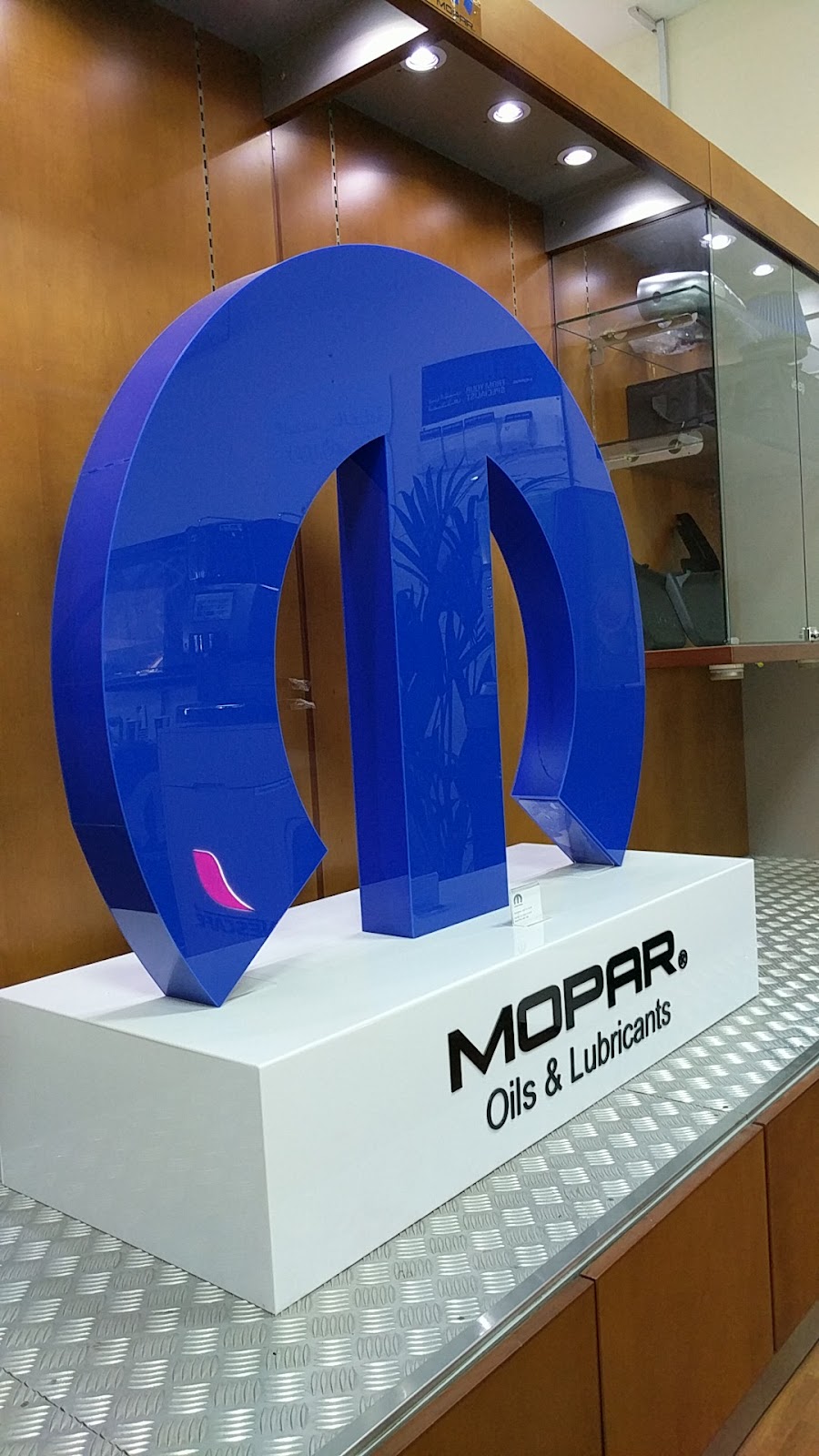 Mopar service center photo