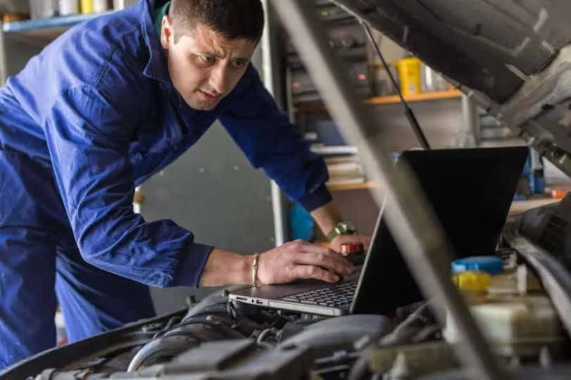 MRG Auto Garage | Best Auto Garage in Al Quoz | Best Car Repair in Dubai photo