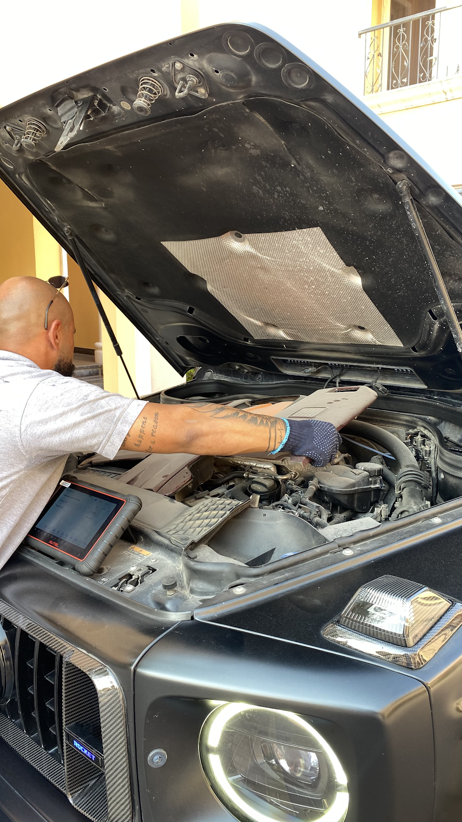 On The Go Garage | ورشه سيارات متنقلة photo