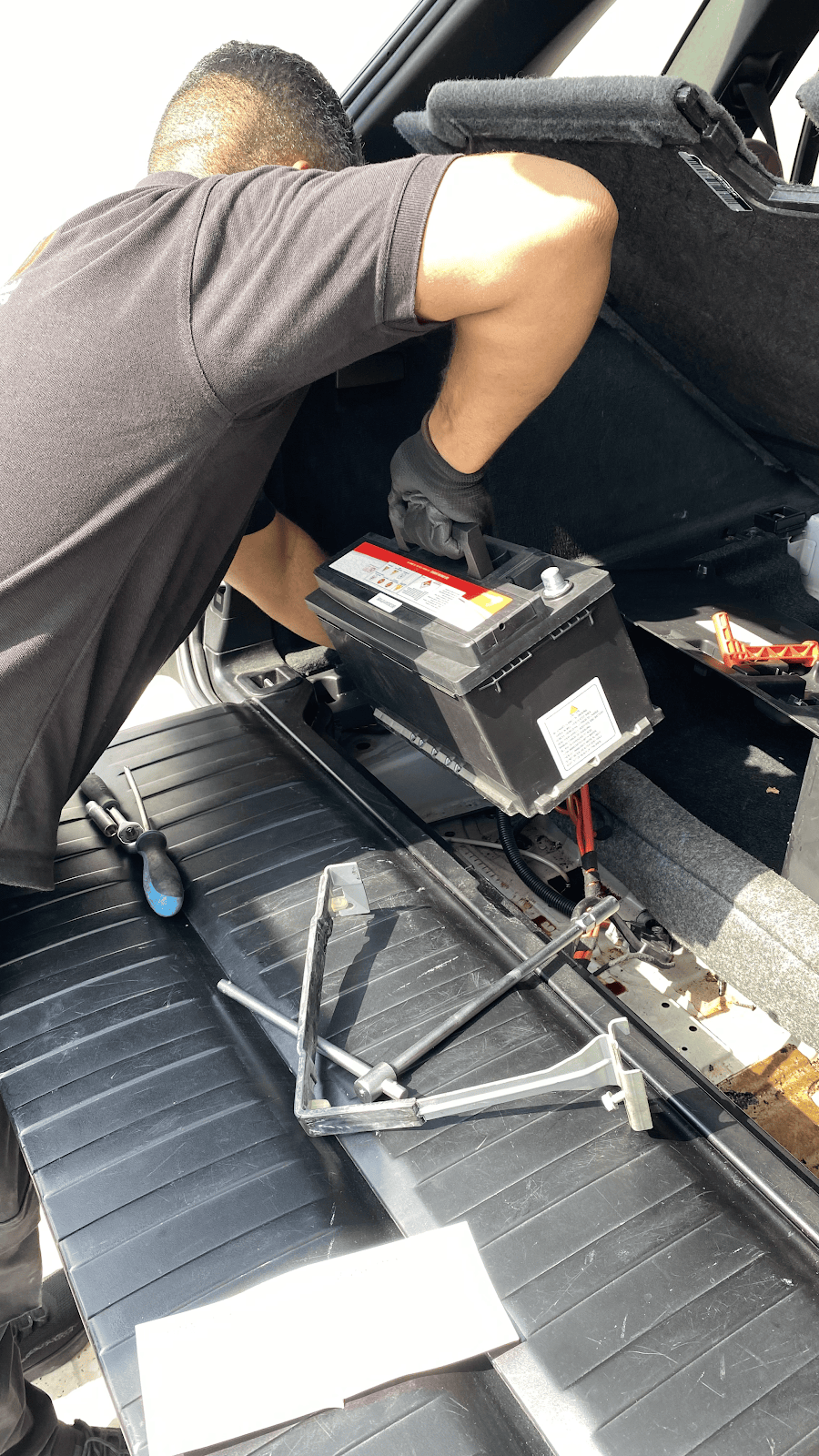On The Go Garage | ورشه سيارات متنقلة photo