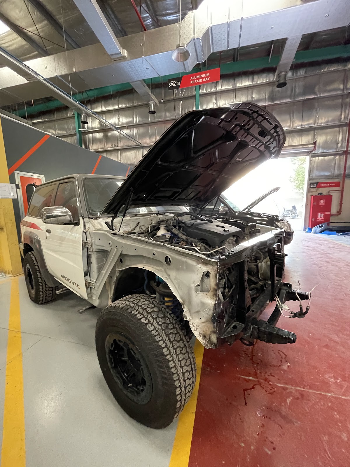 PAL Auto Garage (Br.) DIP 1 - PAL Platina - TESLA Approved Bodyshop photo