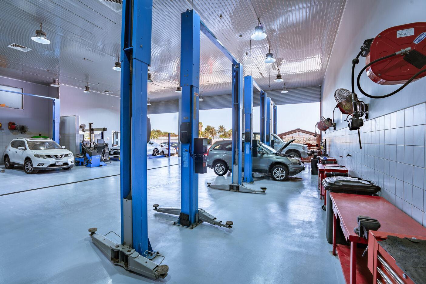 Petromin AutoCare Premium photo